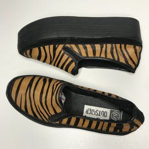 OUTSIDER  Slip-On Platform Shoes Tiger Print 39